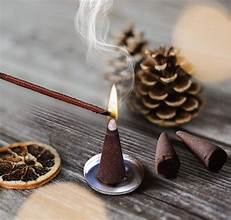 Sandal Dhoop